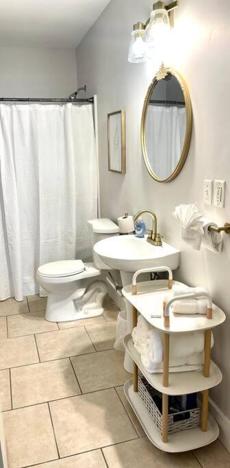 Appartamento Deal For A Great Vacation Nashville Esterno foto